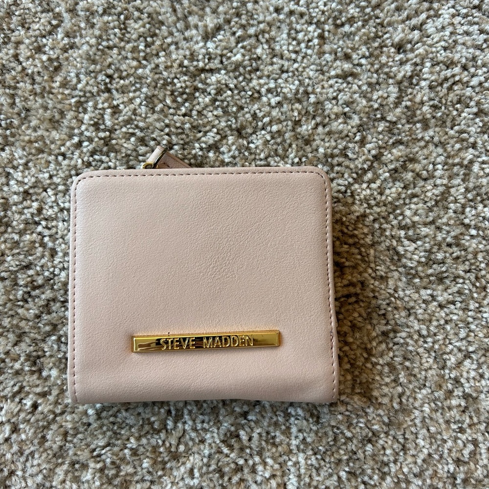 Pink Steve Madden wallet